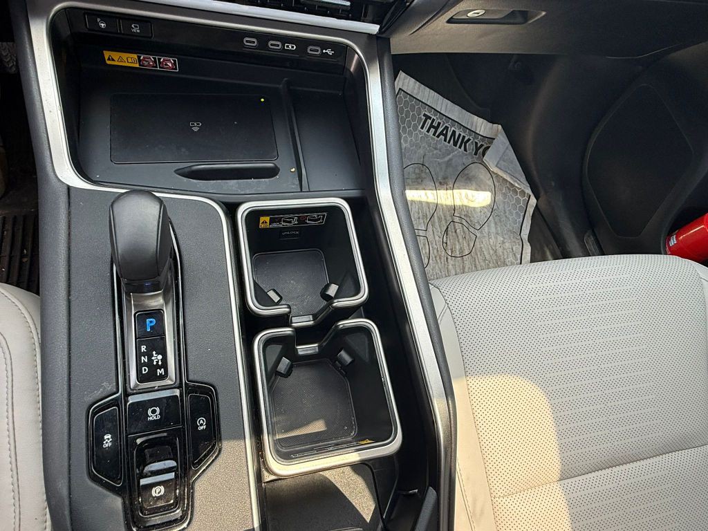 2024 Lexus TX Image 17