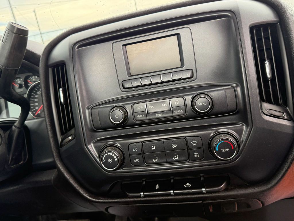 2016 Chevrolet Silverado 1500 Image 11