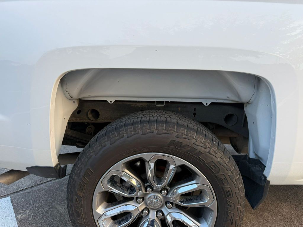 2018 Chevrolet Silverado 1500 Image 12