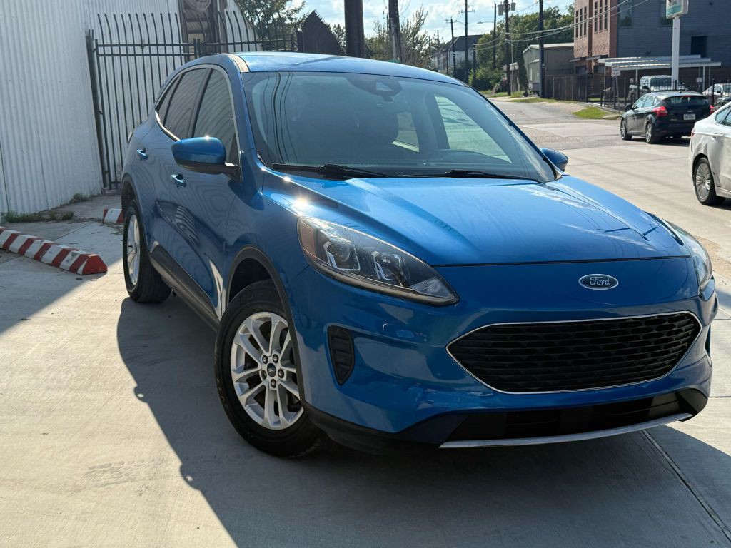 2020 Ford Escape Image 1