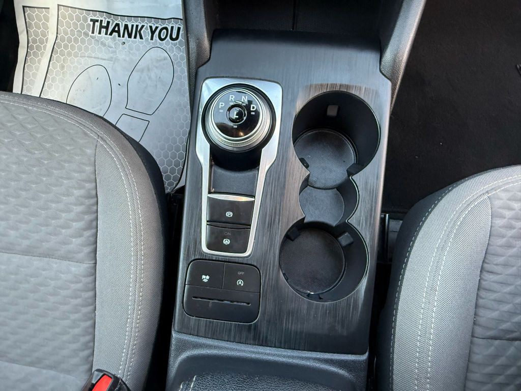 2020 Ford Escape Image 13