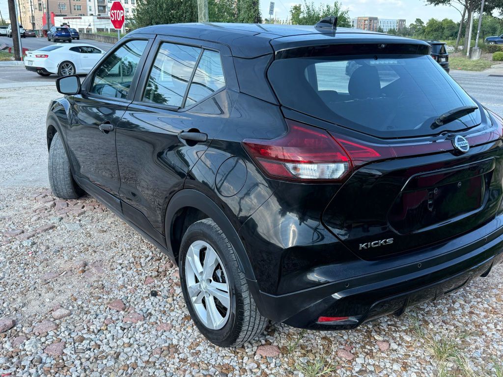 2021 Nissan Kicks Image 4
