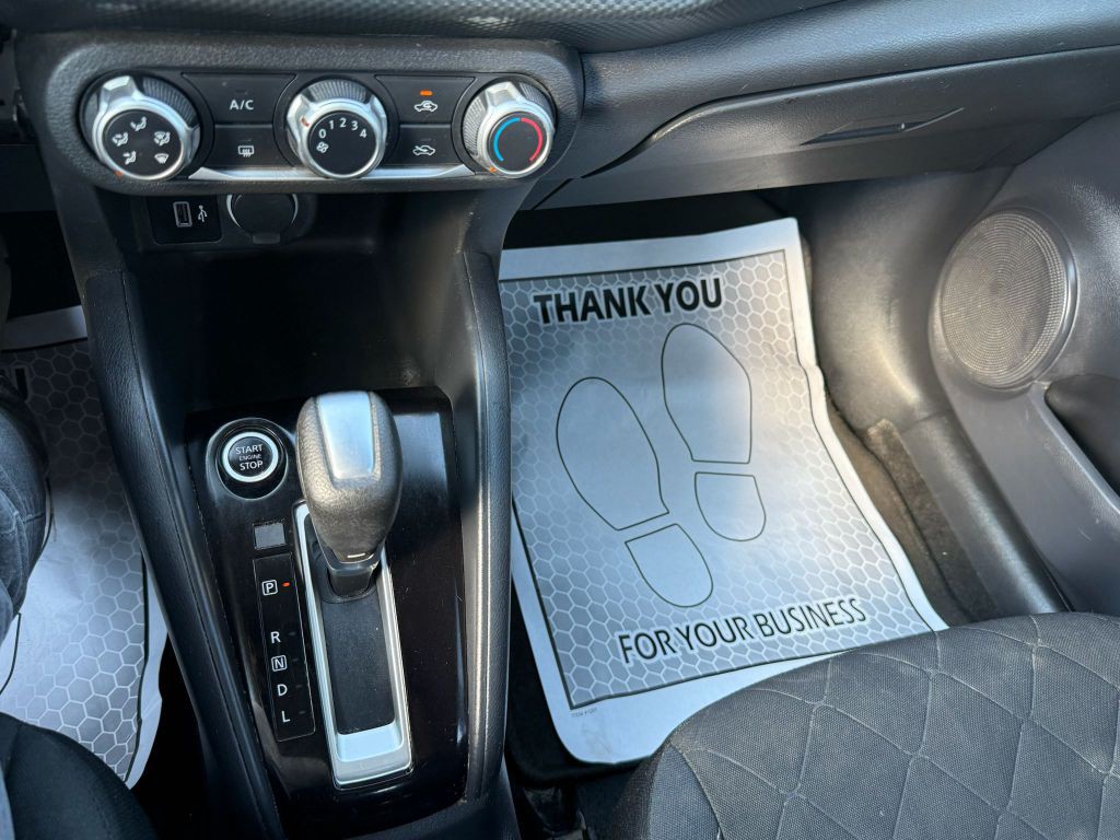 2021 Nissan Kicks Image 8