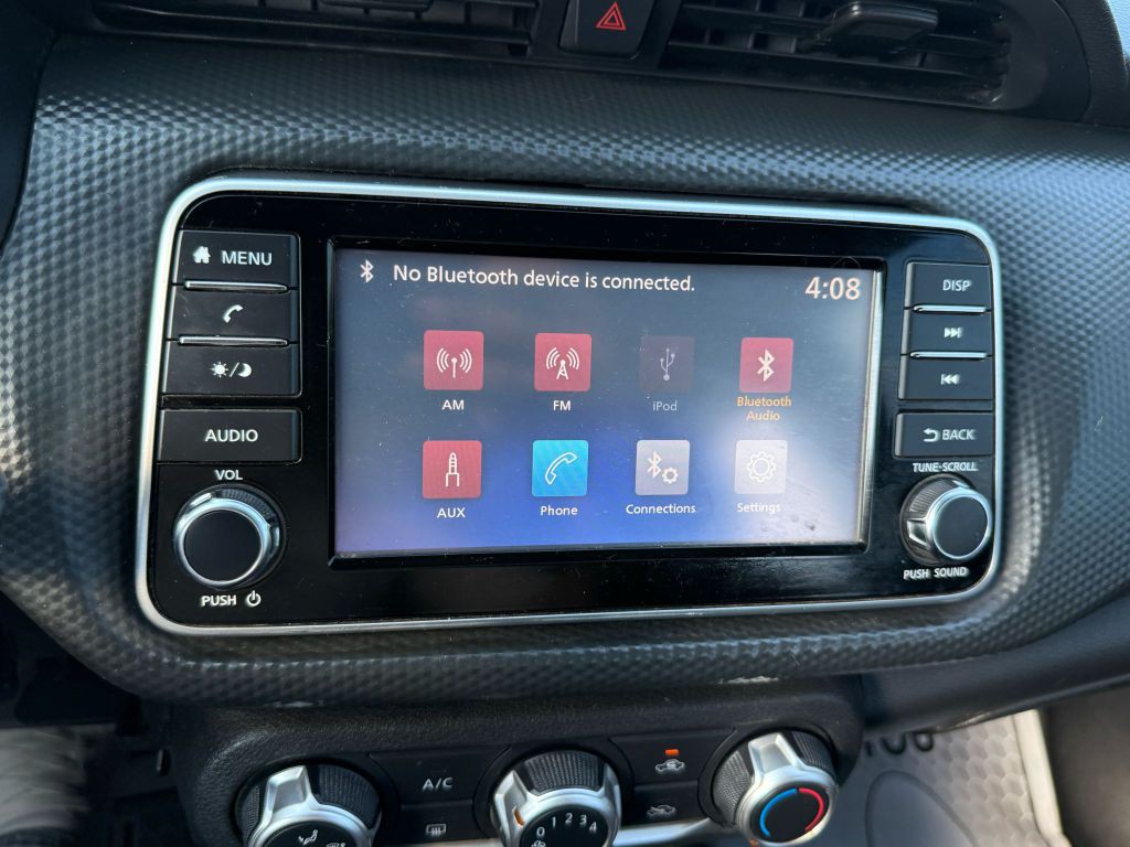 2021 Nissan Kicks Image 9
