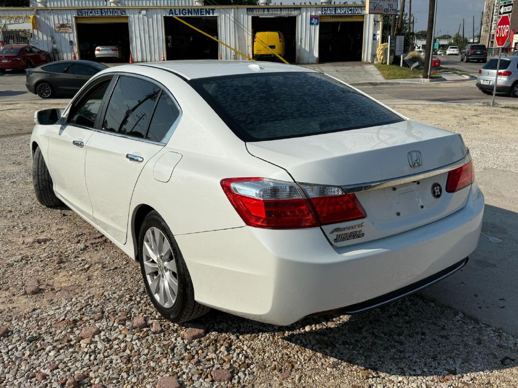 2013 Honda Accord Image 4