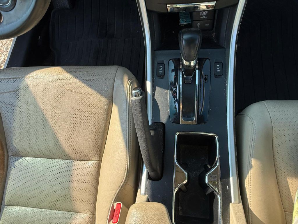 2013 Honda Accord Image 11