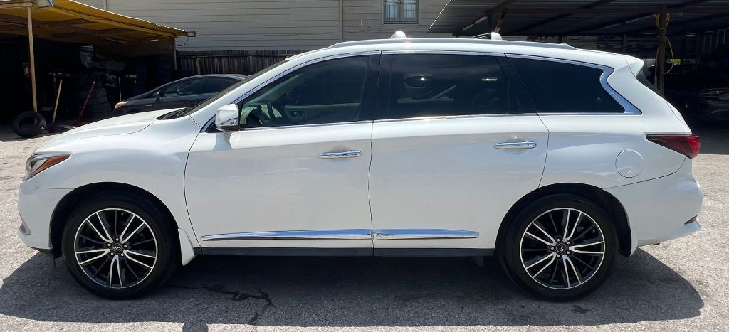 2016 INFINITI QX60 Image 9