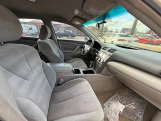 2010 Toyota Camry Image 6