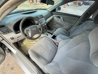 2010 Toyota Camry Image 7