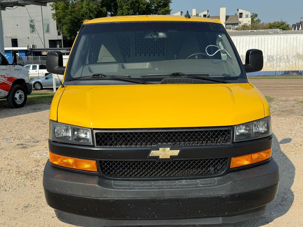 2022 Chevrolet Express Image 2
