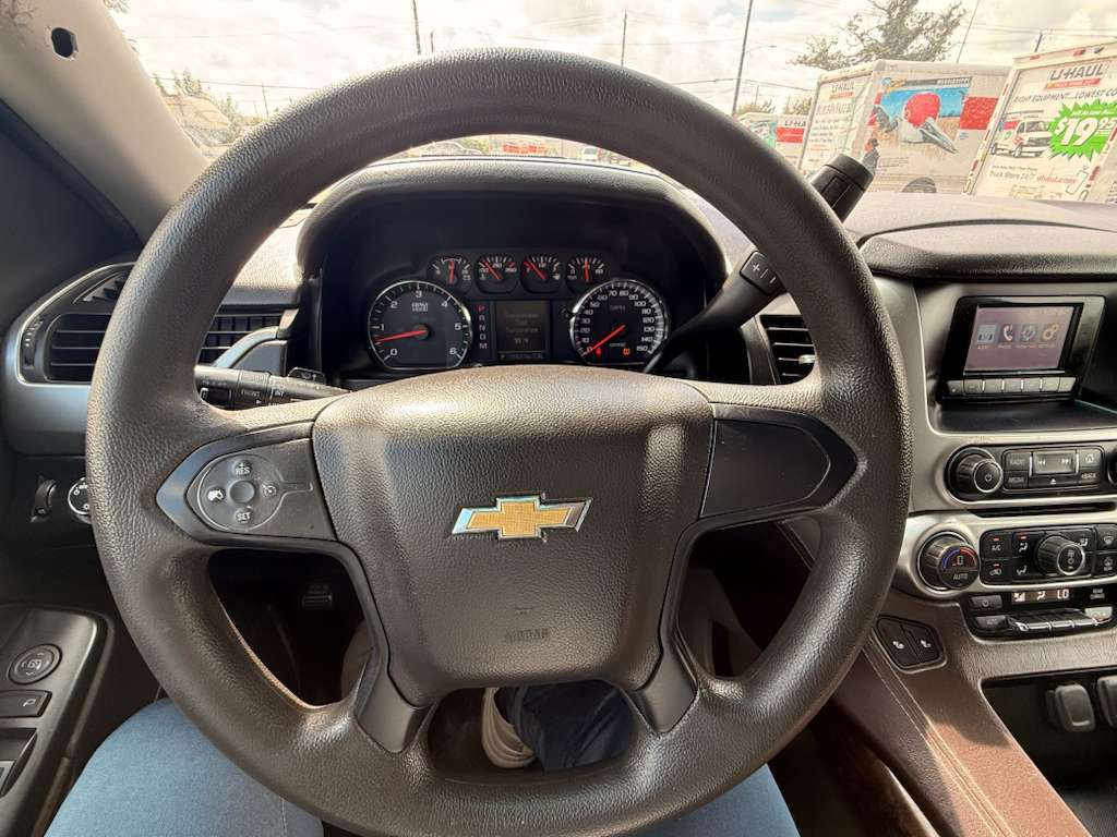 2015 Chevrolet Tahoe Image 11