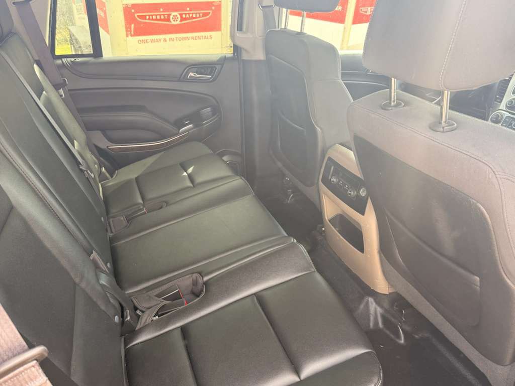 2015 Chevrolet Tahoe Image 16