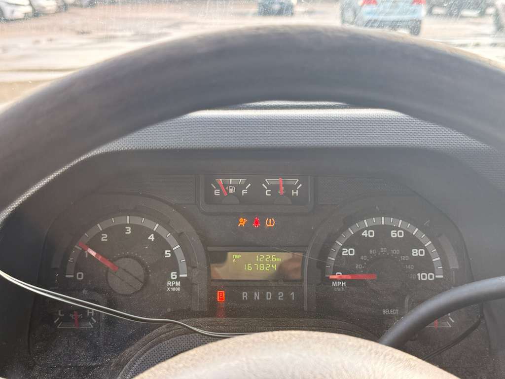 2013 Ford Econoline Image 12