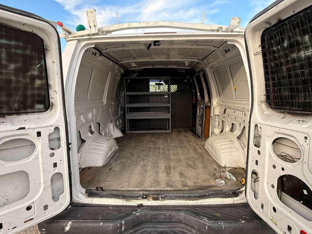 2013 Ford Econoline Image 7