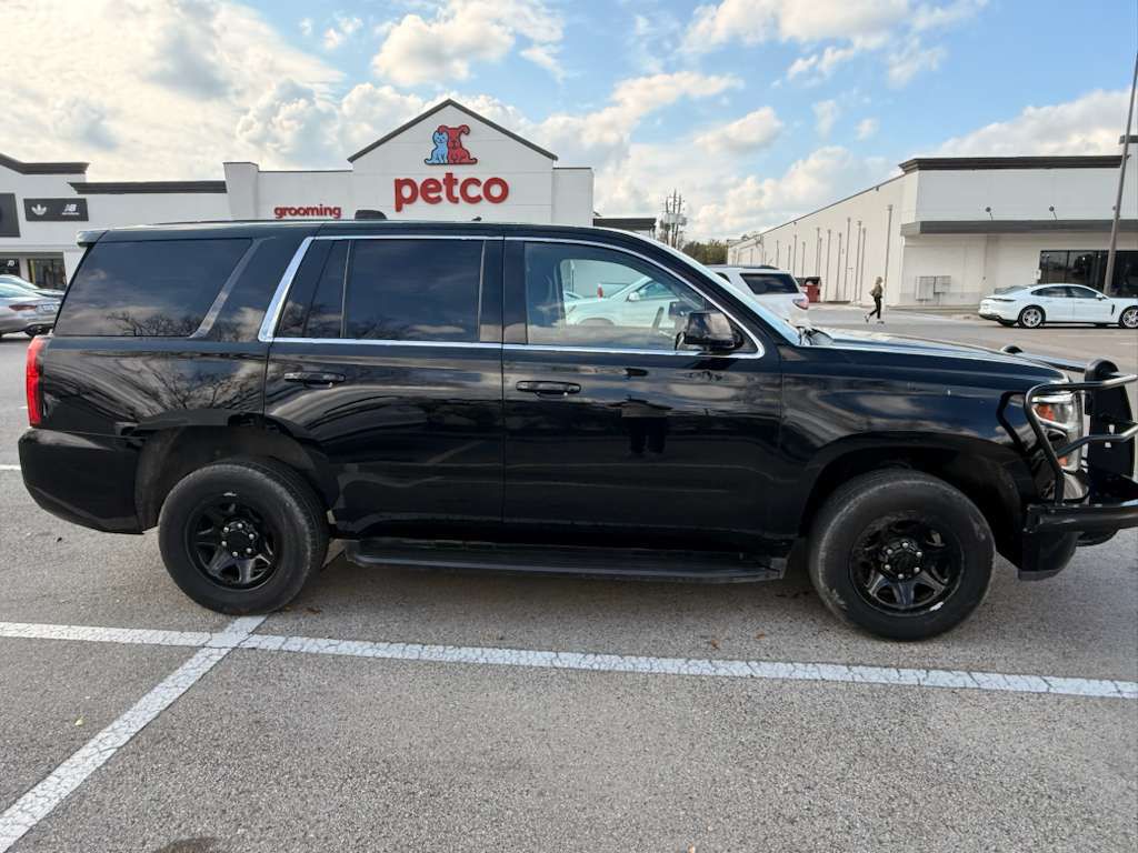 2020 Chevrolet Tahoe Image 3