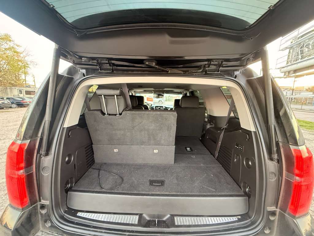 2015 Chevrolet Tahoe Image 12
