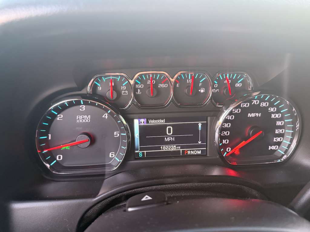 2015 Chevrolet Tahoe Image 13