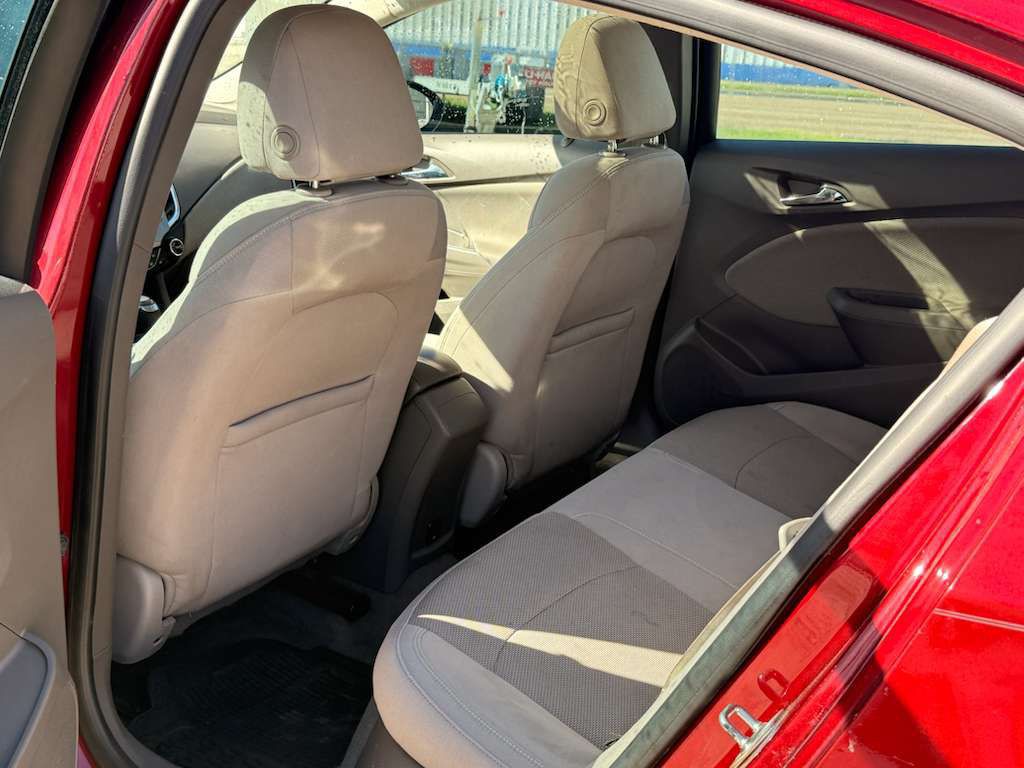 2017 Chevrolet Cruze Image 11