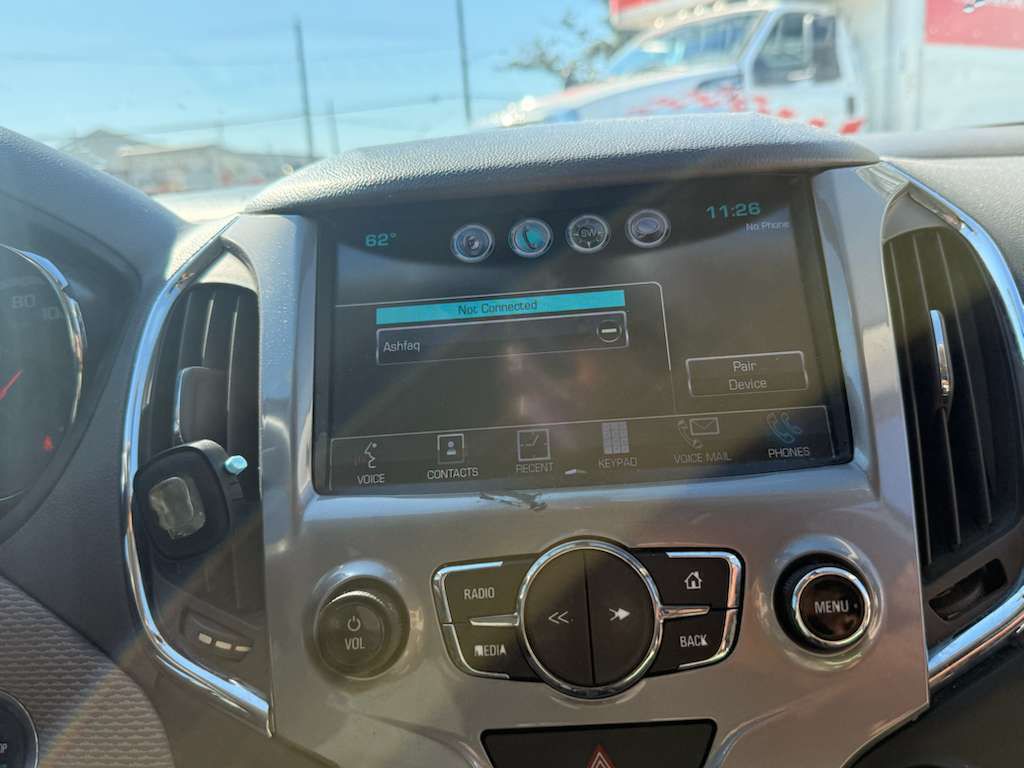 2017 Chevrolet Cruze Image 12