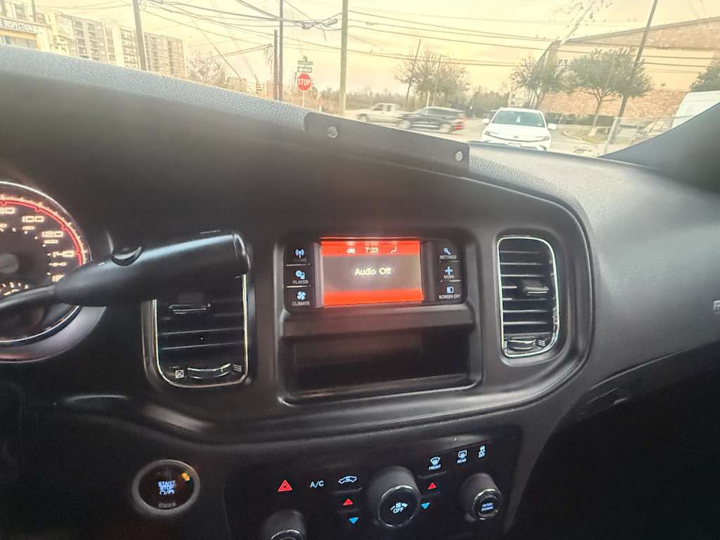 2014 Dodge Charger Image 14