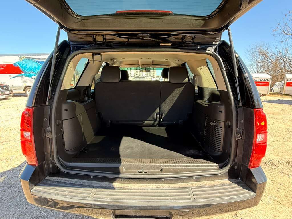 2013 Chevrolet Tahoe Image 8