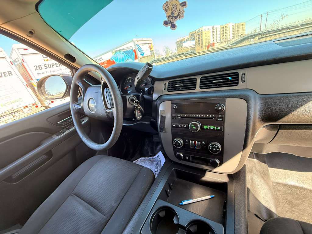 2013 Chevrolet Tahoe Image 12