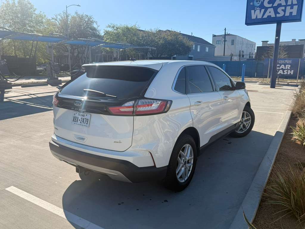 2022 Ford Edge Image 6
