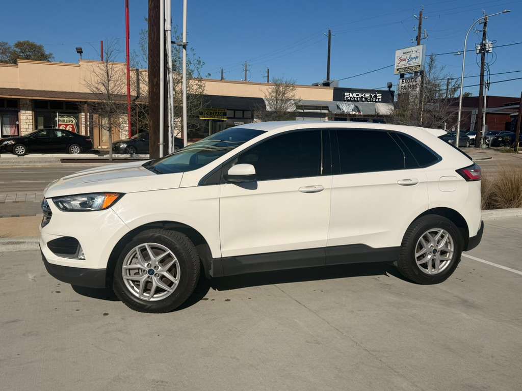 2022 Ford Edge Image 7