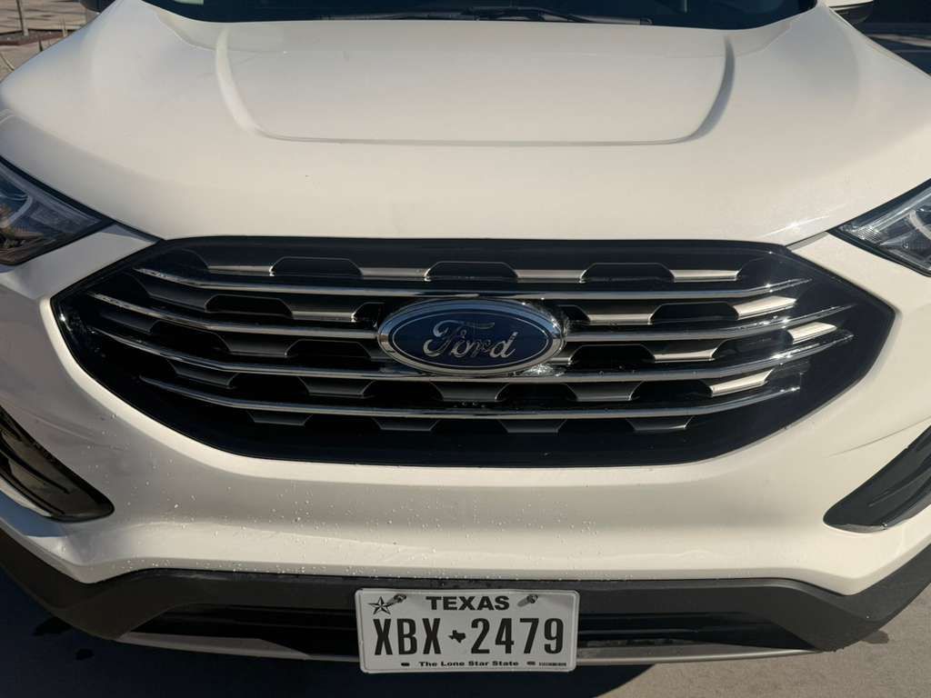 2022 Ford Edge Image 8