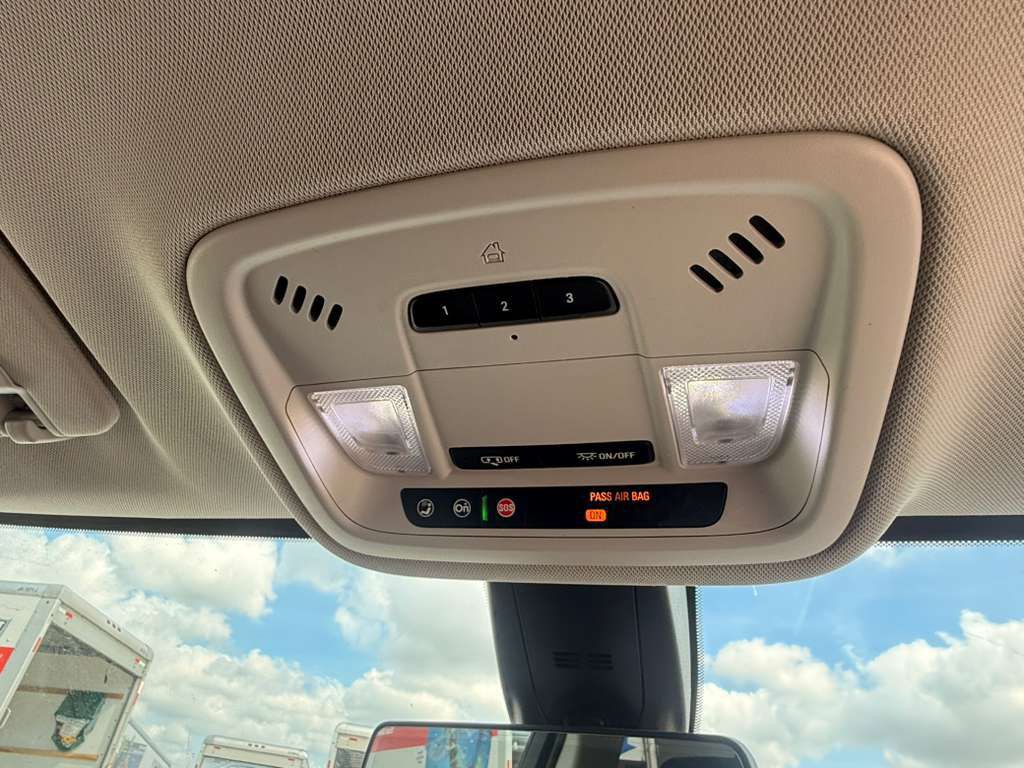 2020 Chevrolet Traverse Image 24