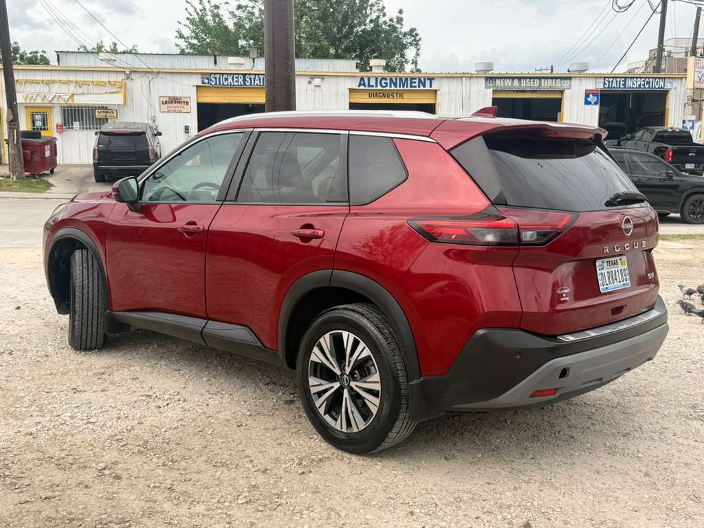 2022 Nissan Rogue Image 8
