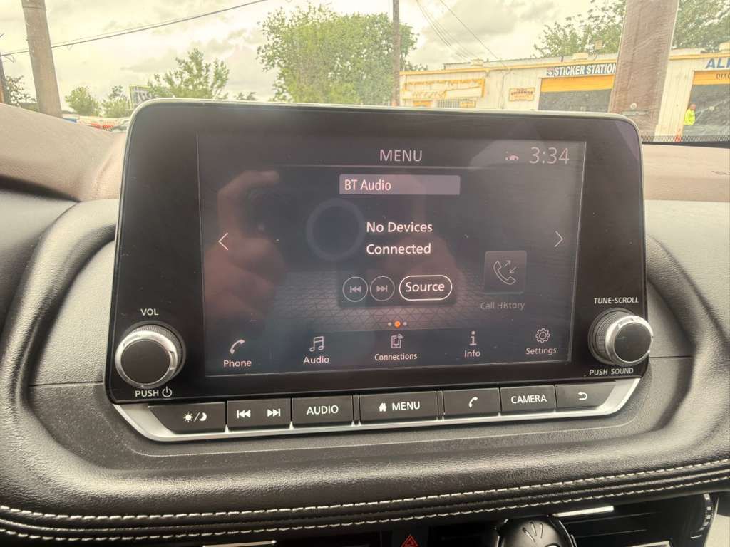 2022 Nissan Rogue Image 27