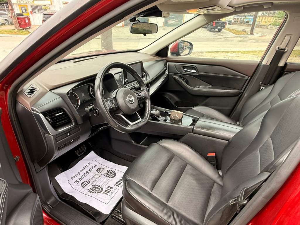 2022 Nissan Rogue Image 30