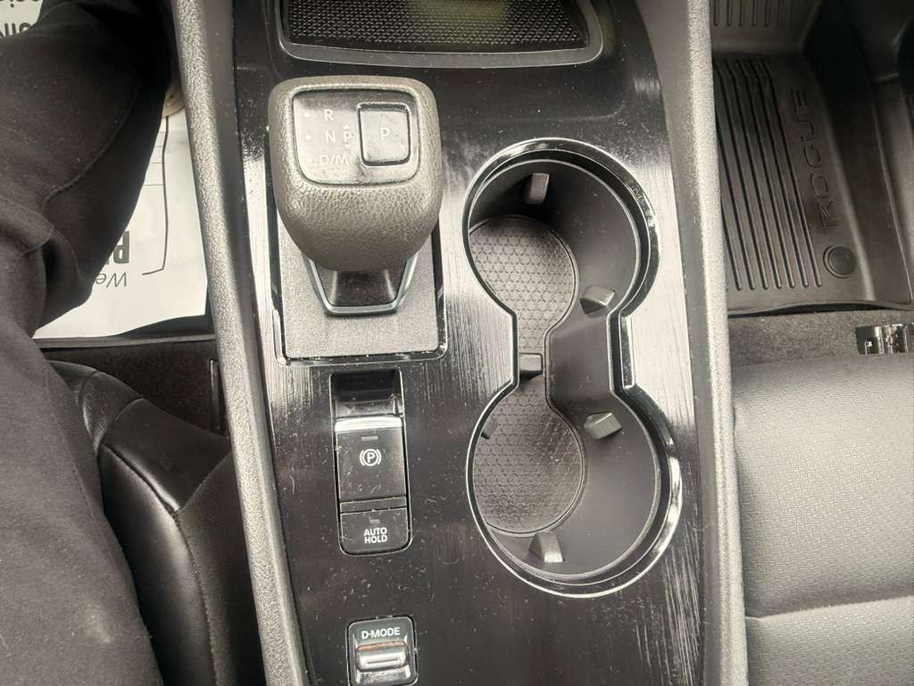 2022 Nissan Rogue Image 31