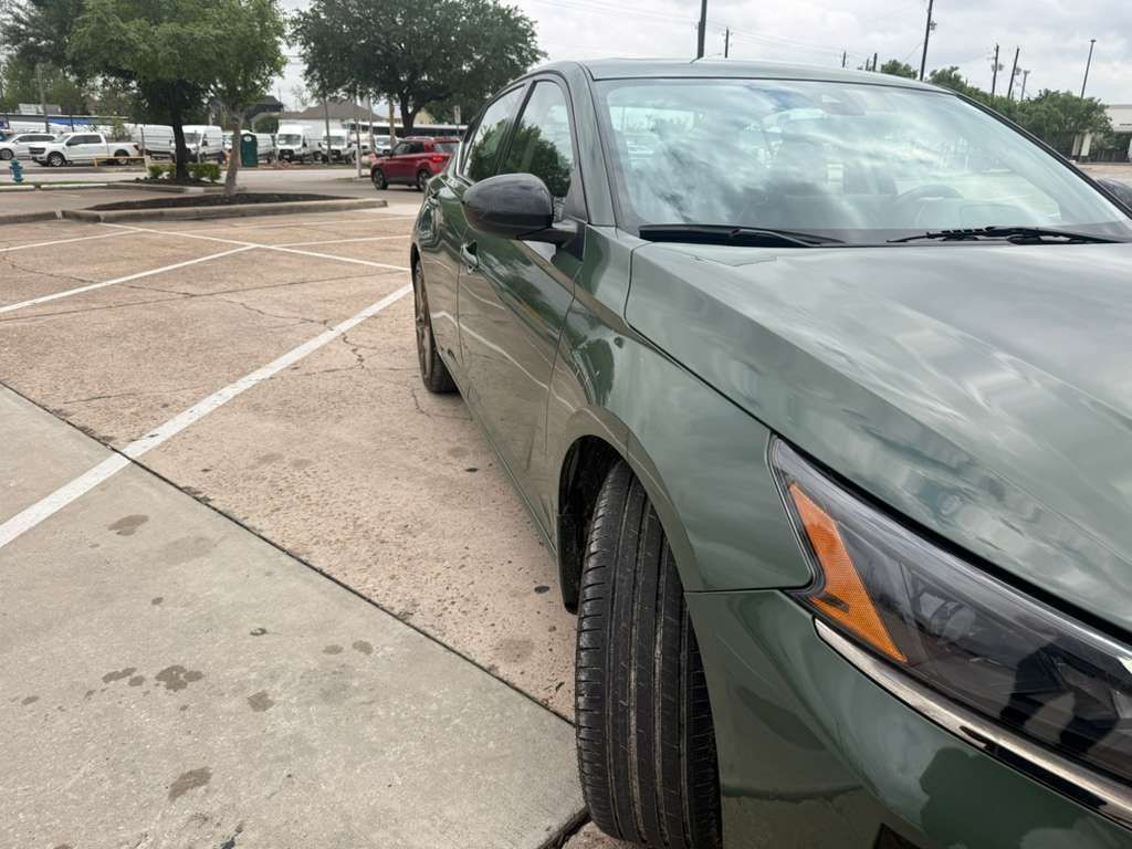2025 Nissan Altima Image 17