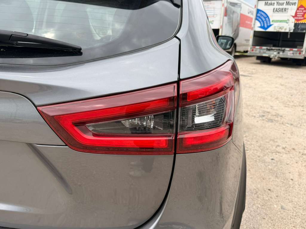 2021 Nissan Rogue Image 9