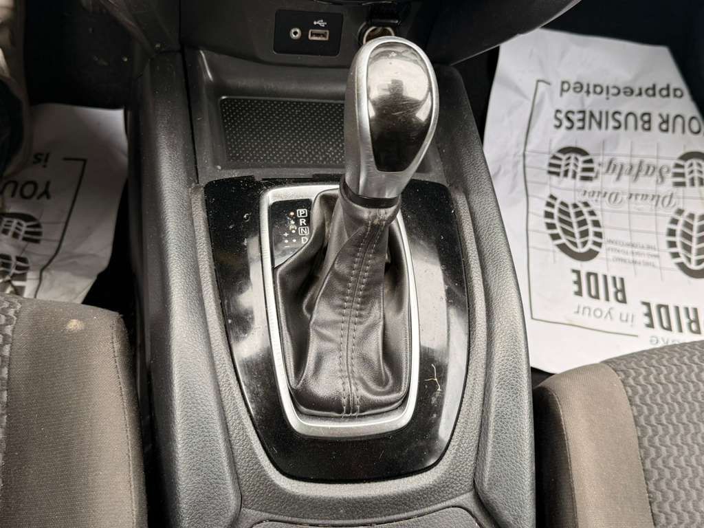 2021 Nissan Rogue Image 12