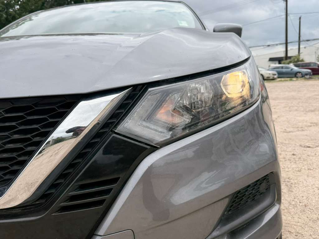 2021 Nissan Rogue Image 16