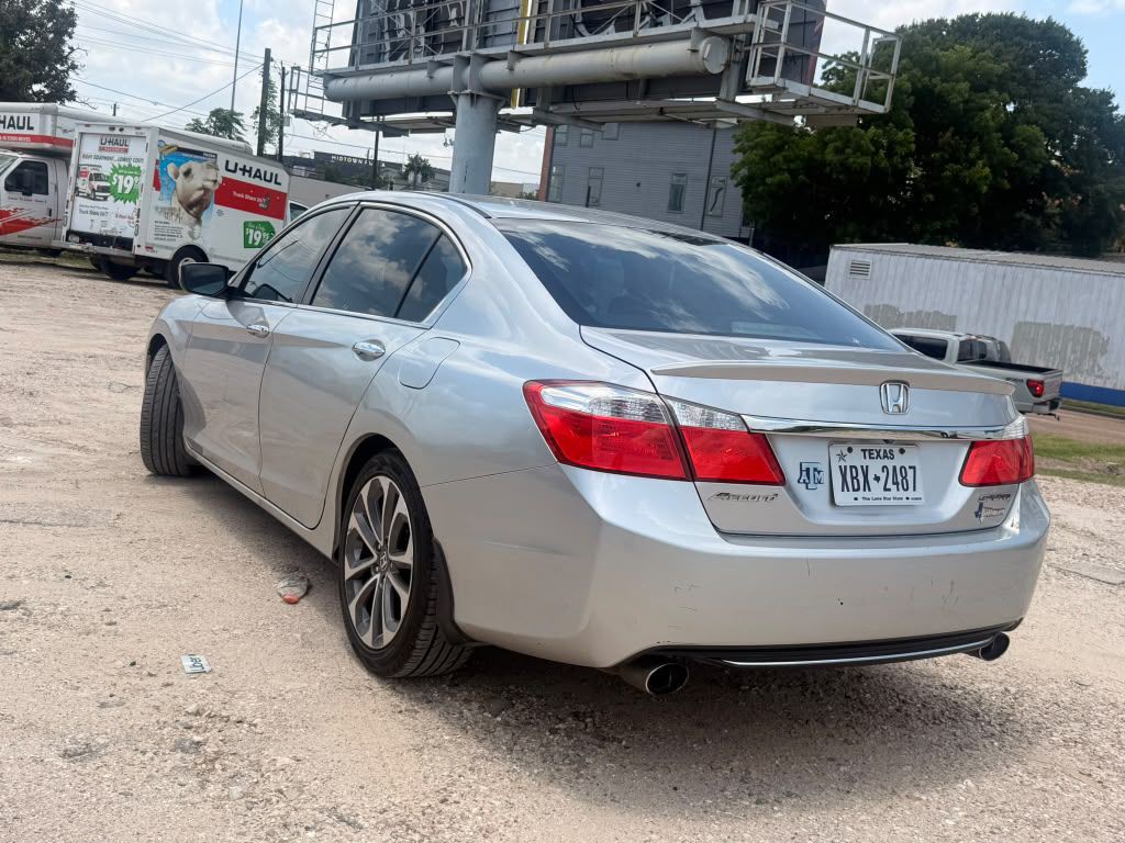 2014 Honda Accord Image 4