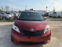 Image for 2014 Toyota Sienna LE ID: 7678662