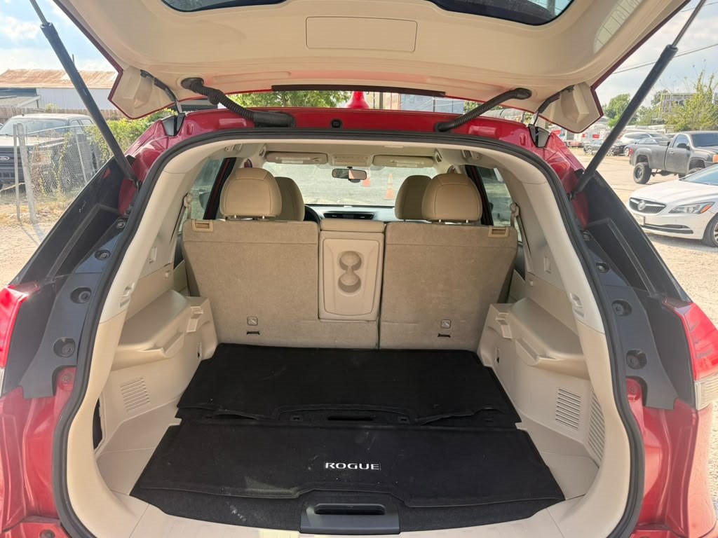 2017 Nissan Rogue Image 13