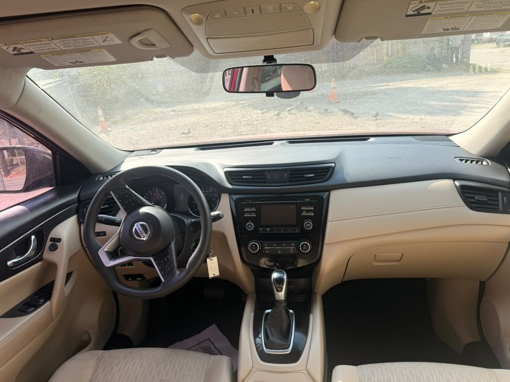 2017 Nissan Rogue Image 15