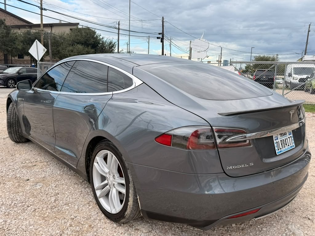2013 Tesla Model S Image 6