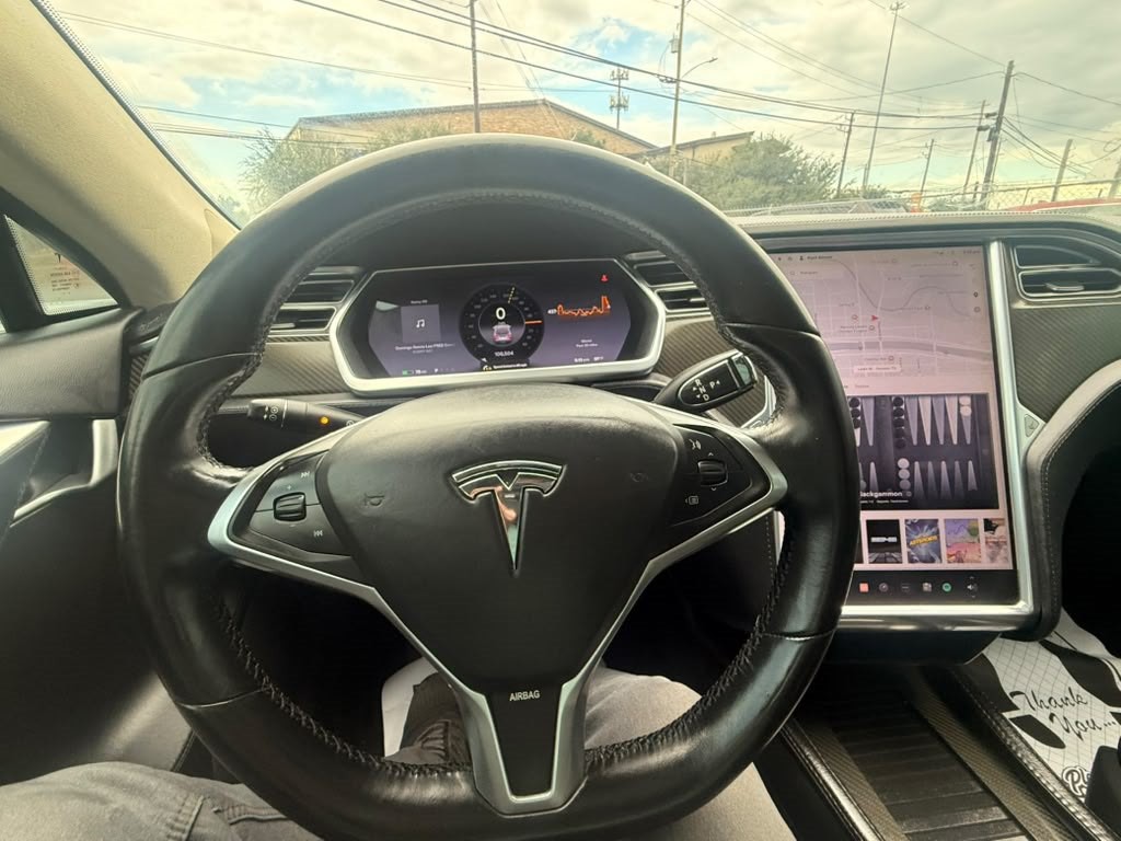 2013 Tesla Model S Image 19