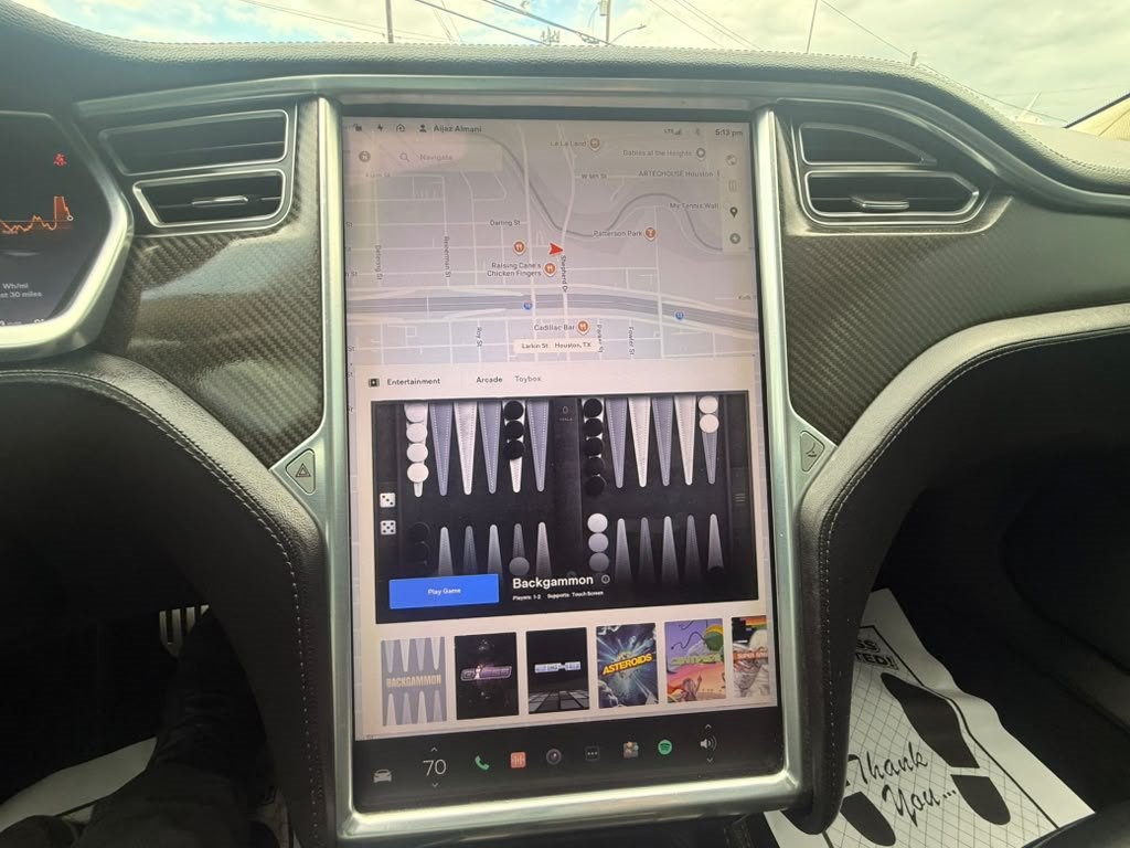 2013 Tesla Model S Image 20