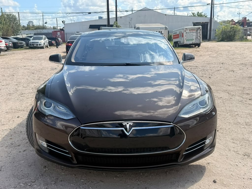 2013 Tesla Model S Image 6
