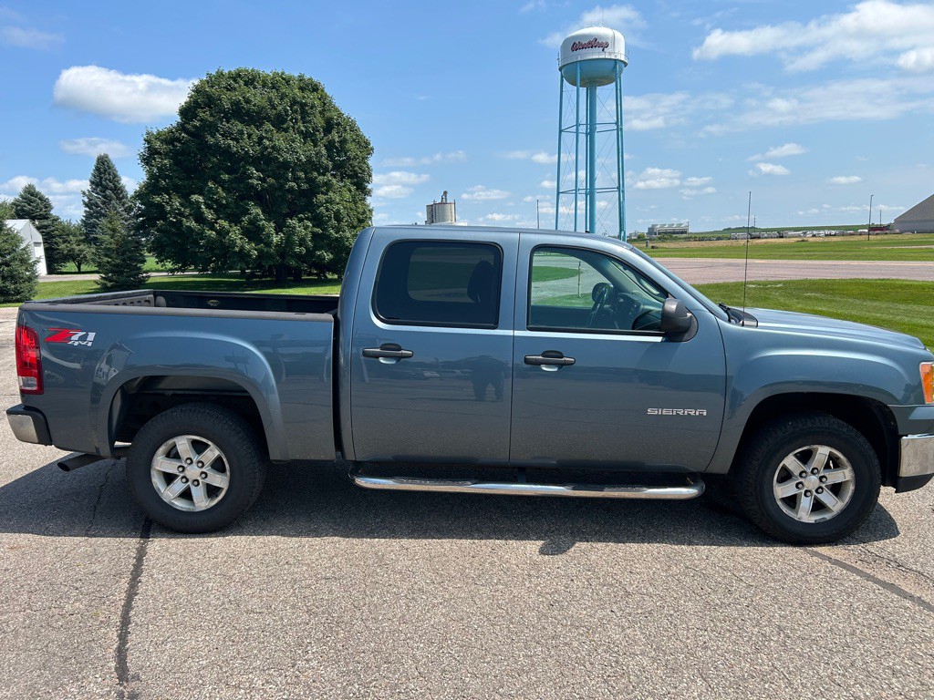 2013 GMC Sierra Image 3