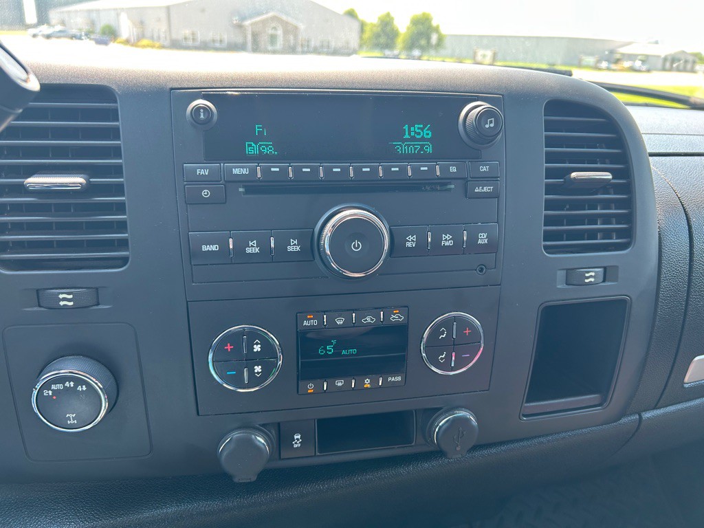 2013 GMC Sierra Image 18