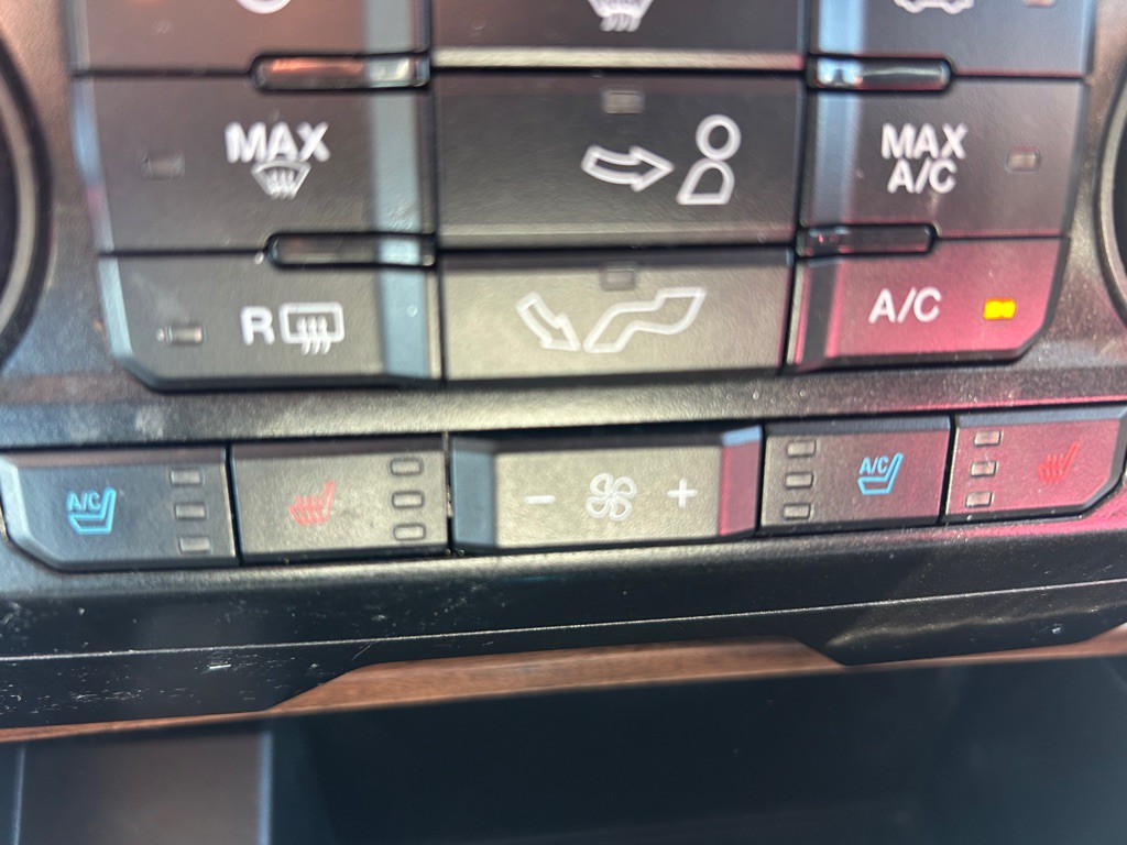 2017 Ford F-150 Image 19