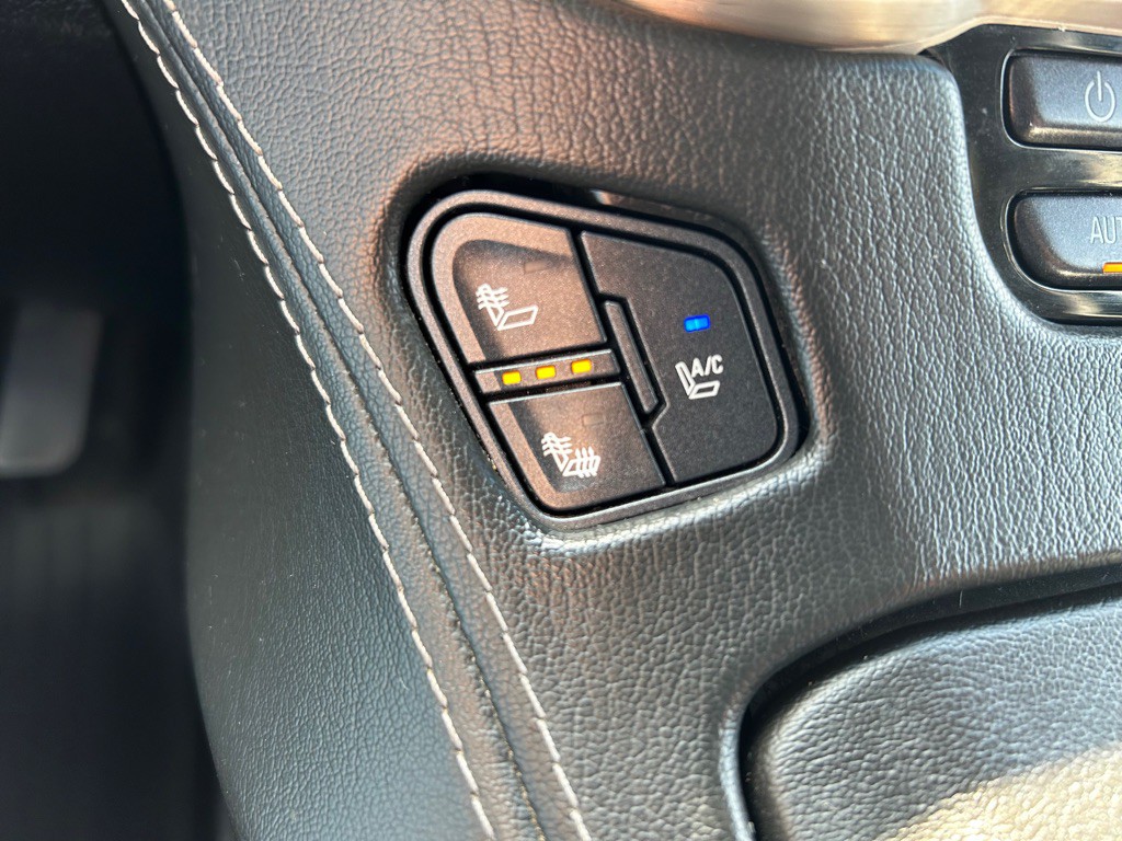 2015 GMC Yukon Image 22